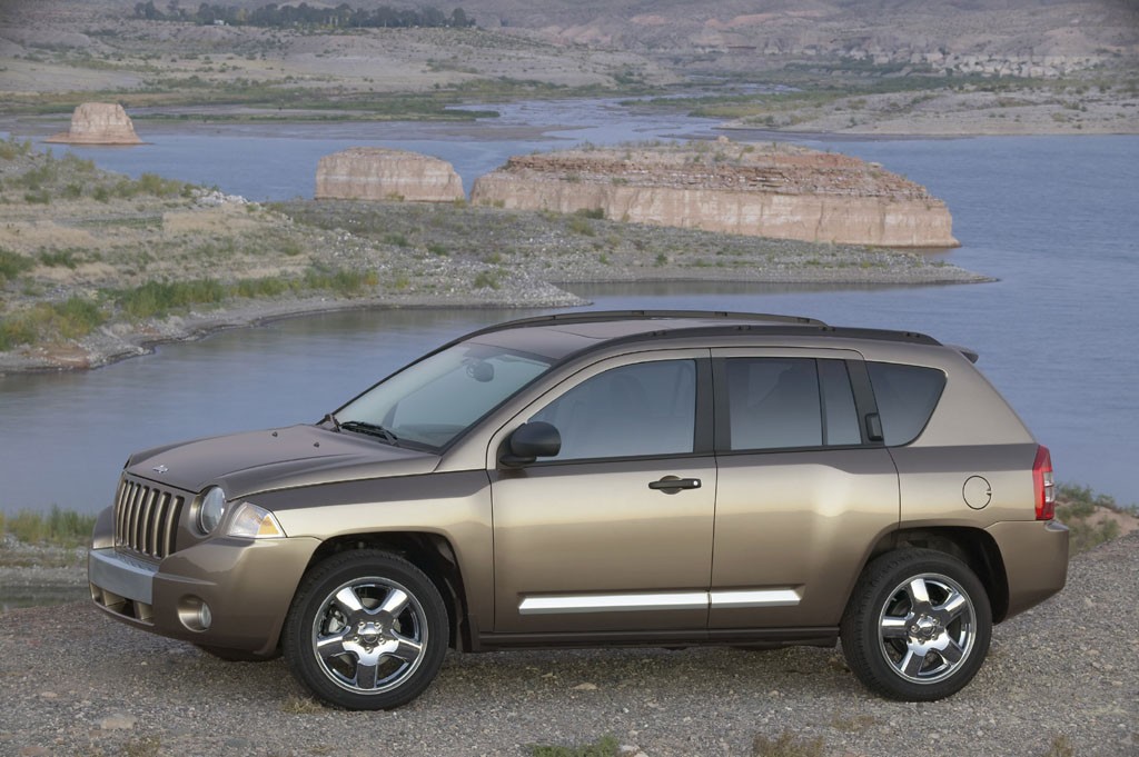 Chrysler extends warranties on 3 2007 models for suspension issues - Automotive Recalls by Busted Ride