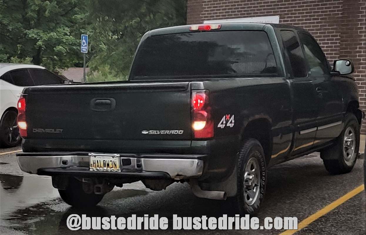 HALOW3N - Vanity License Plate by Busted Ride
