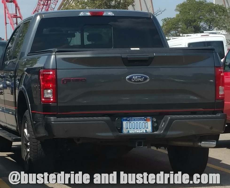 Q00000Q - Vanity License Plate by Busted Ride