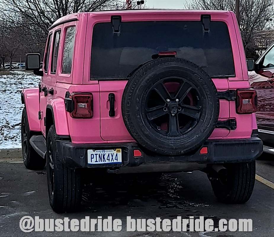PINK4X4 - User Submission by Busted Ride