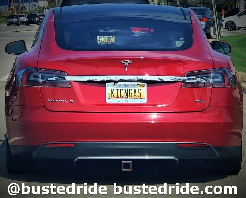 KICNGAS - Vanity License Plate by Busted Ride