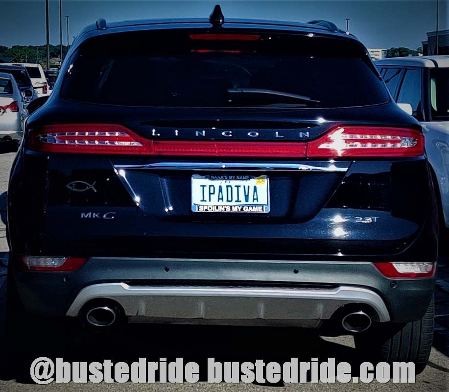 IPADIVA - Vanity License Plate by Busted Ride